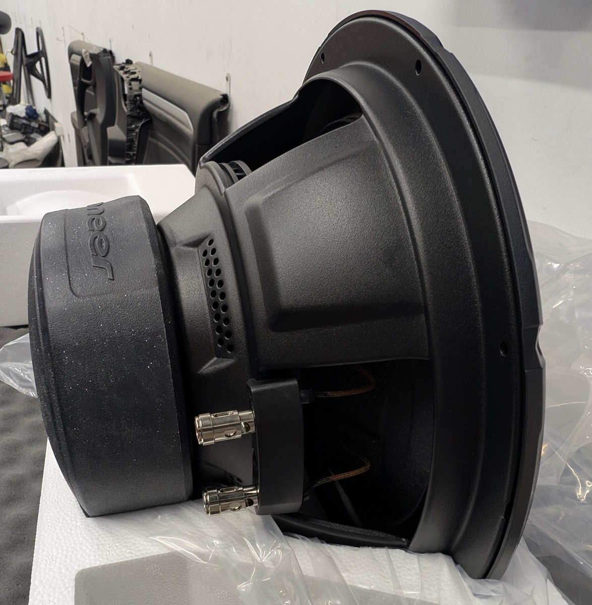 kypit_avtosabvufer-pioneer-ts-w3003d4