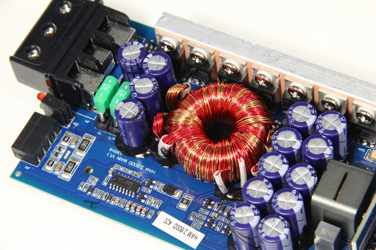 kypit_avtousilitel-hellion-ham-800-2d_1