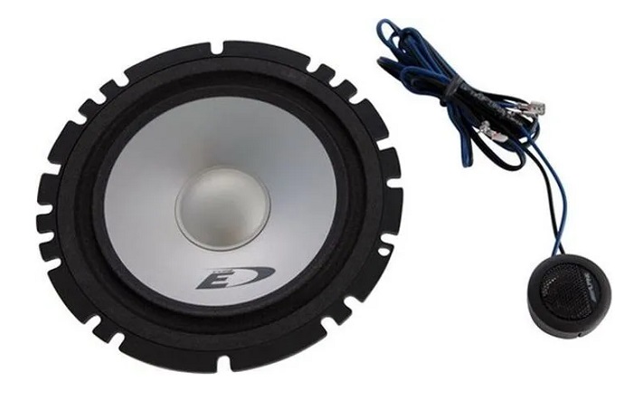 kypit_avtoakustika-alpine-sxe-1750s