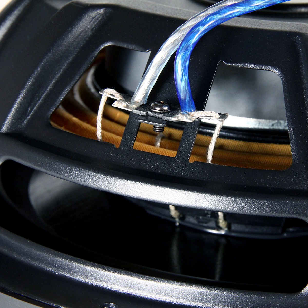 kypit_avtosabvufer-kicx-sound-civilization-qd-12-2-2-ohm