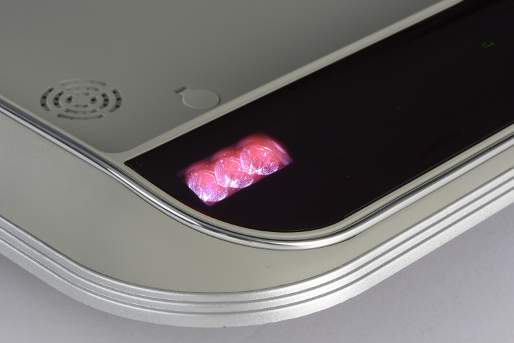 kypit_potolochnyy-monitor-ergo-er1560an-bezhevyy