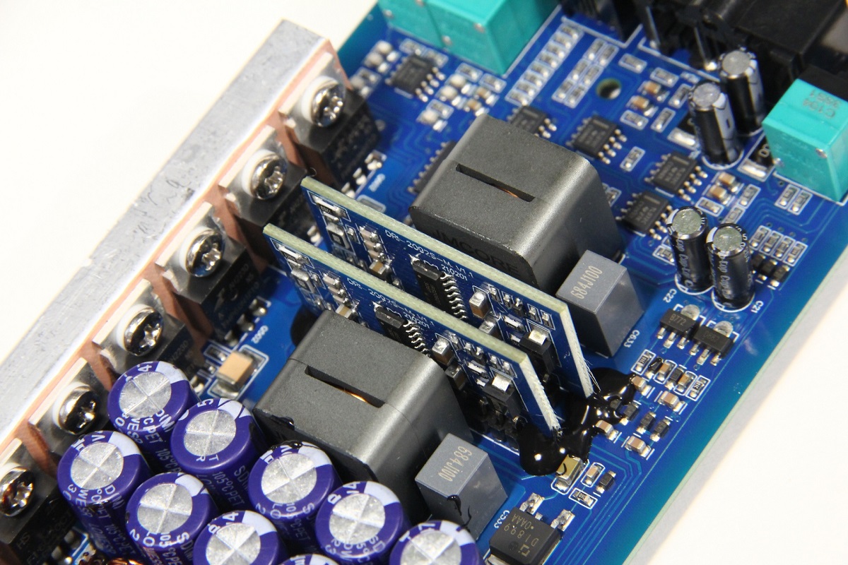 kypit_avtousilitel-hellion-ham-800-2d_1