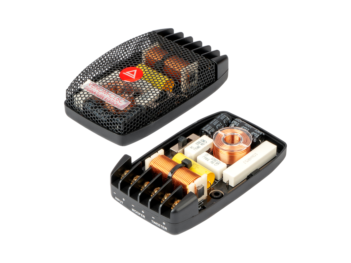 kypit_avtoakustika-aura-venom-cl6c