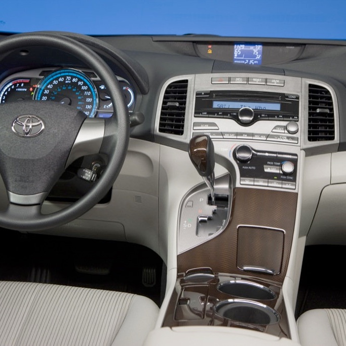 kypit_ramka-intro-incar-rty-fc573-toyota-venza