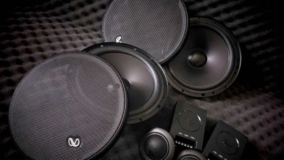 kypit_avtoakustika-infinity-alpha-650c